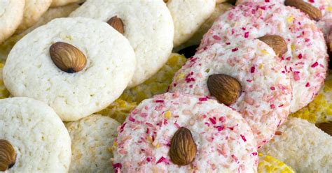 10 Traditional Chinese New Year Desserts - Insanely Good