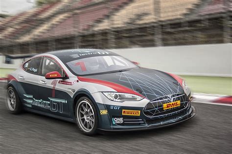 Tesla Model S Gets World's First Electric Circuit Race Series Approval - autoevolution