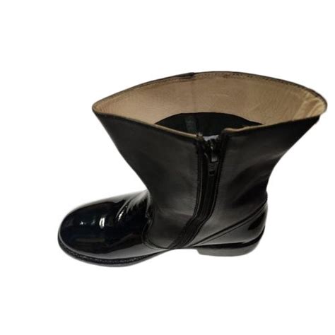 Black Casual Wear Mens Leather Wellington Boots, Size: 5-12 at Rs 1885/pair in Agra