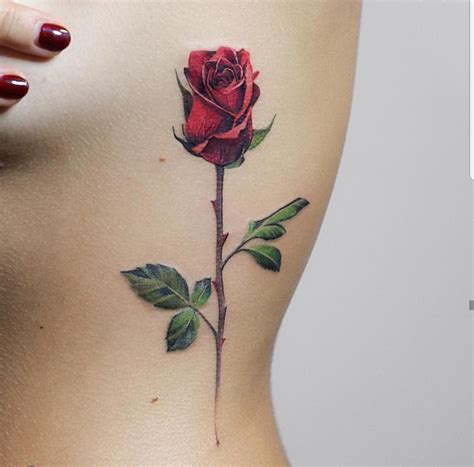 Single rose tattoo | Idee per tatuaggi, Tatuaggi, Tatuaggi naturali