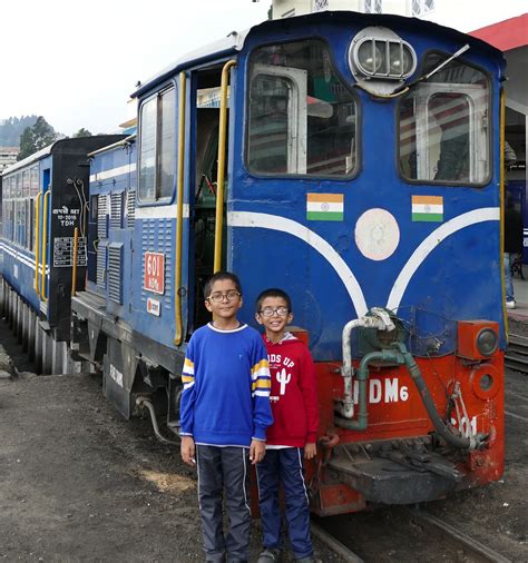 Darjeeling Toy Train | Ankur Panchbudhe | Flickr