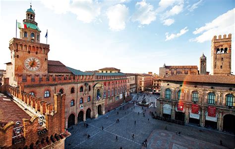 A Quick History of Bologna, Italy - Tavola Tours