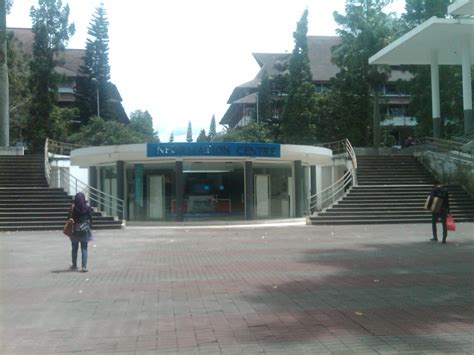 herdiansyah agus: foto itb (institut teknologi bandung)