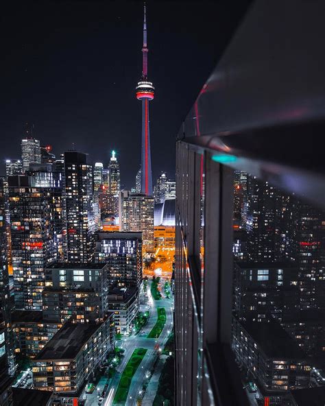 Toronto at Night: Photos by Bora – Inspiration Grid | Design ...