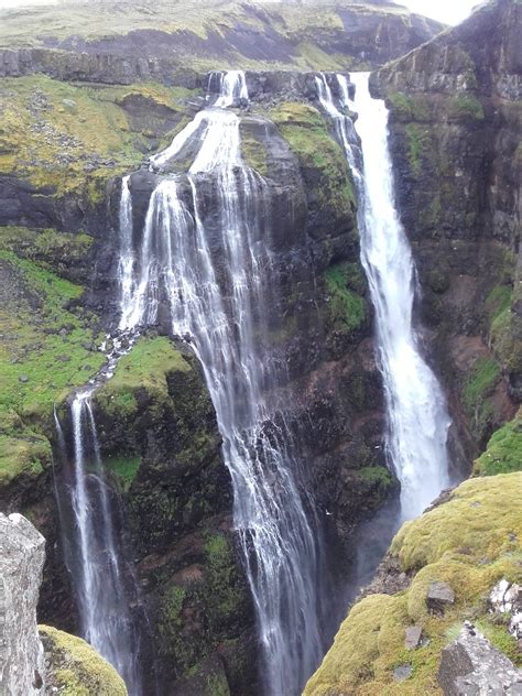 Glymur Waterfall – Between Continents