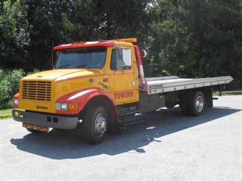 International 4700 Rollback Tow Truck (1997) : Flatbeds & Rollbacks