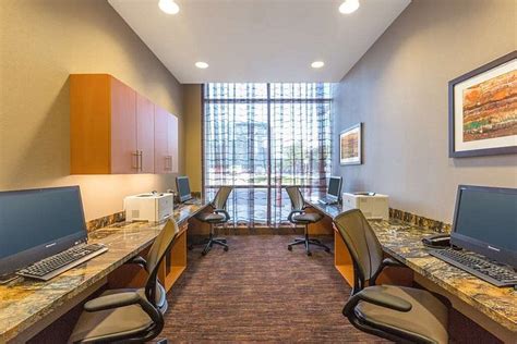 HAMPTON INN HOUSTON DOWNTOWN $135 ($̶1̶6̶3̶) - Updated 2023 Prices & Hotel Reviews - TX