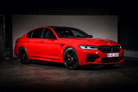 WORLD PREMIERE: The New BMW M5 and BMW M5 Competition