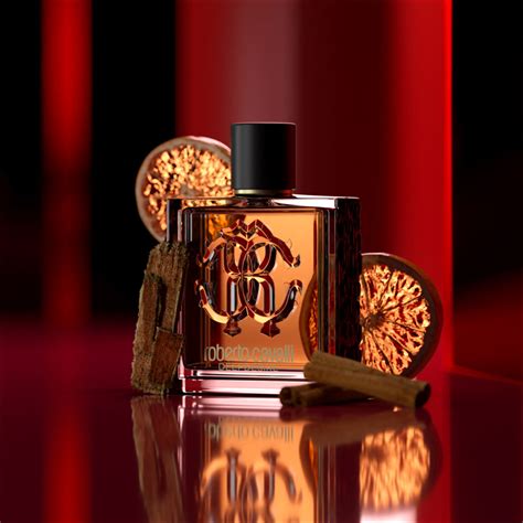 Roberto Cavalli's New Deep Desire Fragrance Duo | Vogue Arabia