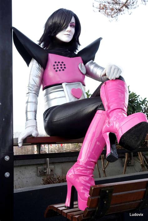 Mettaton Ex - Cosplay by AngelAngelyss on DeviantArt