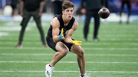 Christian McCaffrey's brother one-ups 49ers star at NFL Scouting ...