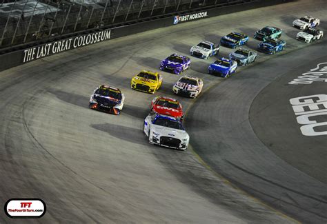 PHOTOS: 2022 NASCAR Cup Series Bass Pro Shops Night Race At Bristol Motor Speedway - The Fourth Turn