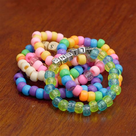 List 92+ Wallpaper Pictures Of Handmade Beaded Bracelets Sharp