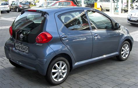 File:Toyota Aygo rear.JPG - Wikimedia Commons