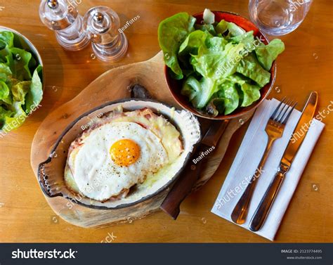 9 Fromage Suisse Images, Stock Photos & Vectors | Shutterstock