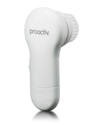 Proactiv facial cleansing brush - Savvy Sassy Moms