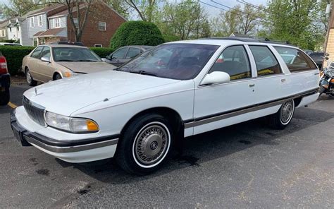 Really Tidy 1996 Buick Roadmaster Estate Wagon | Barn Finds