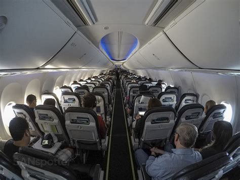 Alaska Airlines 737-800 SAN-KOA economy class review | AirlinesFleet.com
