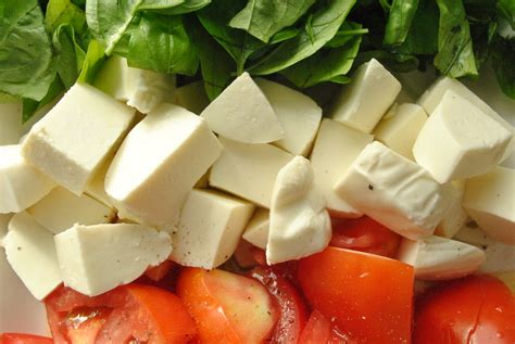Caprese Salad | A fresh Caprese Salad. fresh basil, mozerell… | Flickr
