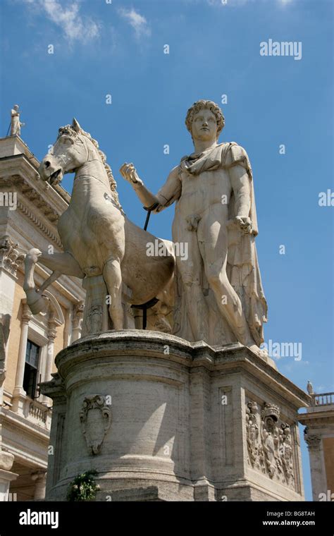 Castor and polydeuces hi-res stock photography and images - Alamy