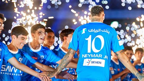 Neymar given huge welcome by Al Hilal fans - ESPN Video