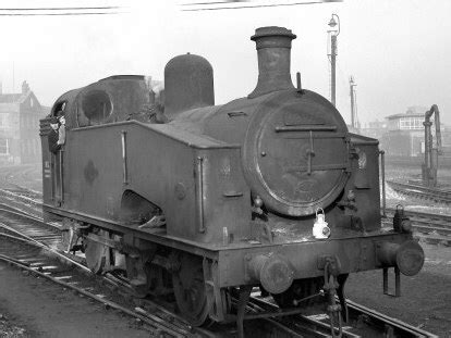 LNER Encyclopedia: The Gresley J50 and J51 (GNR J23) 0-6-0T Locomotives