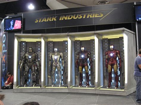 San Diego Comic Con 2009: Original Movie Props on Display in Exhibit Hall