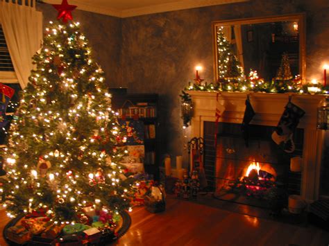 beautiful christmas tree - Free Large Images