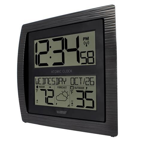 Atomic Clock & Weather Station with Indoor/Outdoor Temperature & Forecast by La Crosse ...