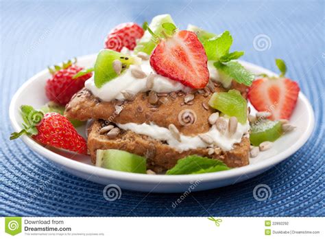 Bread with Cottage Cheese and Berries Stock Photo - Image of natural, blue: 22892292