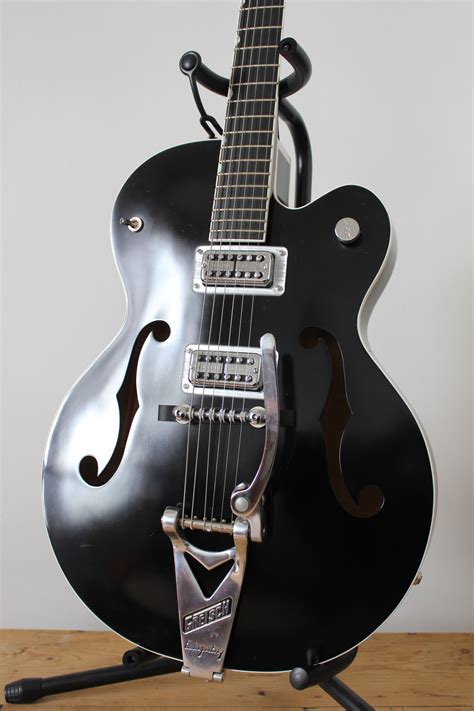 G6120TV BRIAN SETZER HOT ROD W/ TV JONES PICKUPS - FLAT BLACK - Audiofanzine