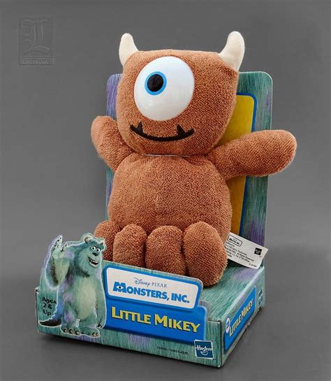 Pixar - LITTLE MIKEY from Monsters, Inc. Mint In Box by Hasbro | Urso de pelúcia, Bichinho de ...