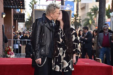 Billy Idol Kisses Girlfriend At Hollywood Walk Of Fame Ceremony – Hollywood Life