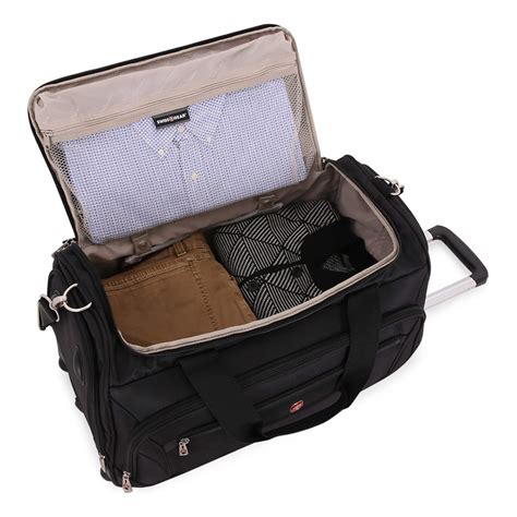 Shop SWISSGEAR Large Lightweight Rolling Duff – Luggage Factory