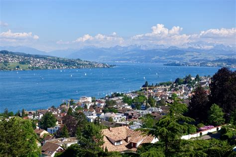 Luxury hotel on Lake Zurich, a staycation - Hotel Belvoir near Zurich city