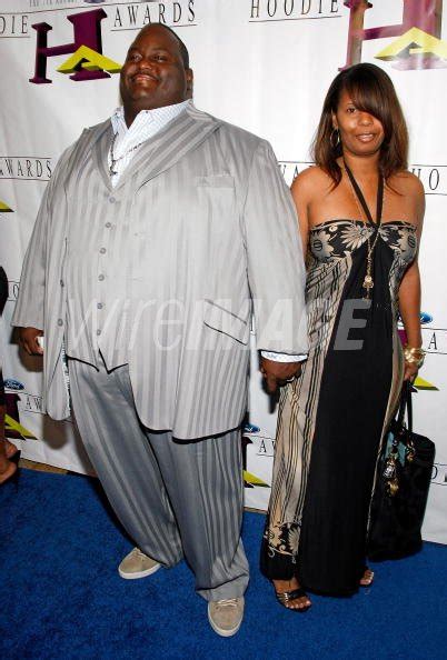 Comedian Lavell Crawford and his wife Deshawn Crawford arrive at the ...