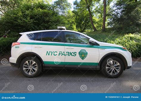 Parks Department Vehicle, Central Park, New York City Editorial Photo - Image of york, truck ...