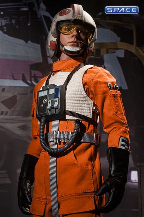 1/6 Scale Luke Skywalker - Red Five X-Wing Pilot (Star Wars)