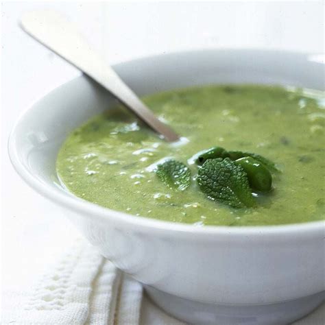 Broad bean & mint soup | Healthy Recipe | WW UK