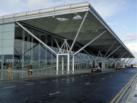 Stansted Airport - Image to u