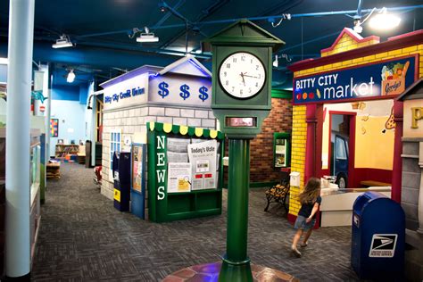 15+ Engaging Children's Museums in Wisconsin to Visit with your Family!