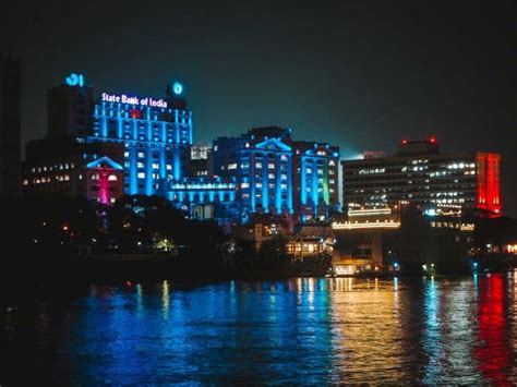 Taking A Magical Ganges River Cruise In Kolkata - 8 Reasons To Sail On ...