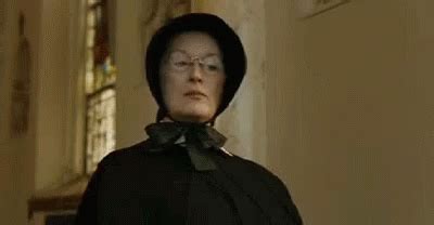 Catholic Meryl Streep GIF - Catholic MerylStreep Doubt - Discover & Share GIFs