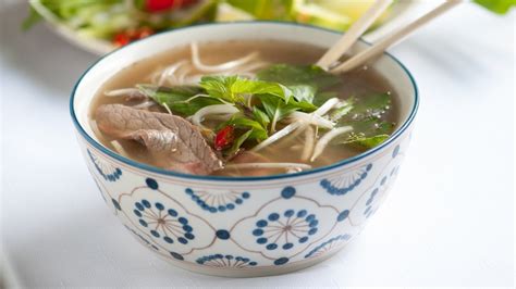 Homemade Vietnamese Beef Noodle Pho Soup – Beef Pho Recipe - Recipe Flow