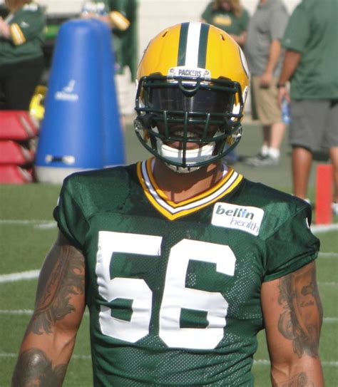 Packers Lose Julius Peppers, Signs with Panthers - Packernet's View