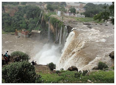 Drushya: Gokak Falls