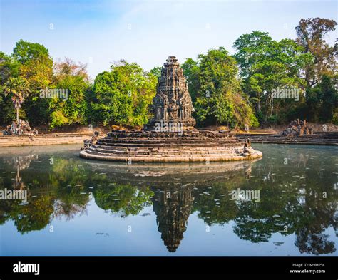 The Temple Tower of Neak Pean, Temple Ruin, Angkor Archaeological Park ...