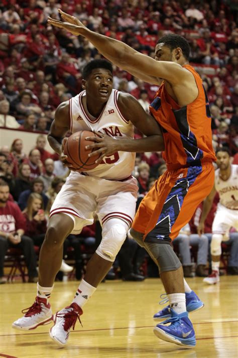 Indiana basketball crushes Savannah State - James Brosher Photography