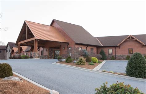 Lenoir Orthopedic & Physical Therapy Office - EmergeOrtho