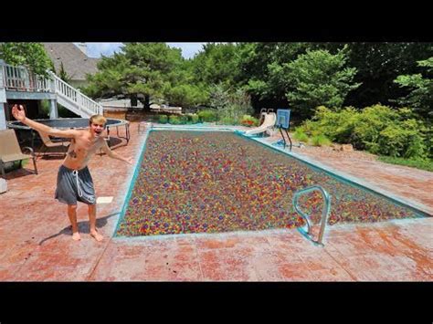 POOL FULL OF ORBEEZ PRANK ON MOM!